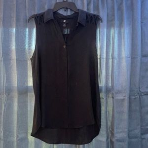 Black sleeveless blouse